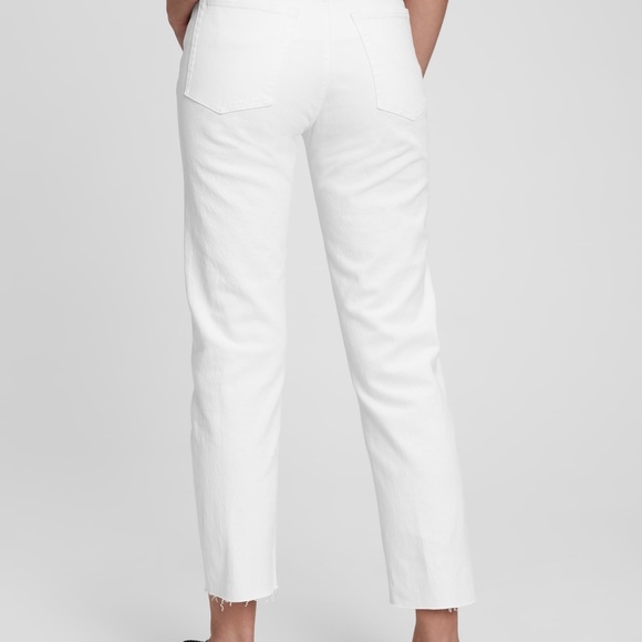 GAP High Rise Cheeky Straight Jeans with Washwell White Size 27, 27R NWT - Picture 1 of 4